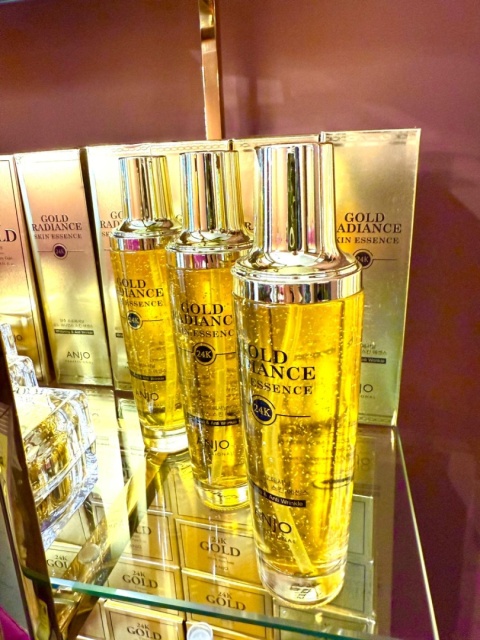 ANJO 24K Gold Radiance Essence - Esensja do skóry 150ml